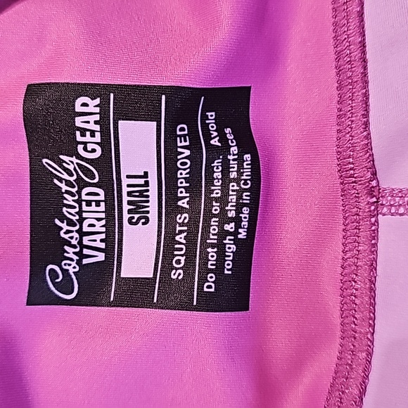 CVG NWOT Purple Capri Leggings Size Small 4-8 - Picture 4 of 6